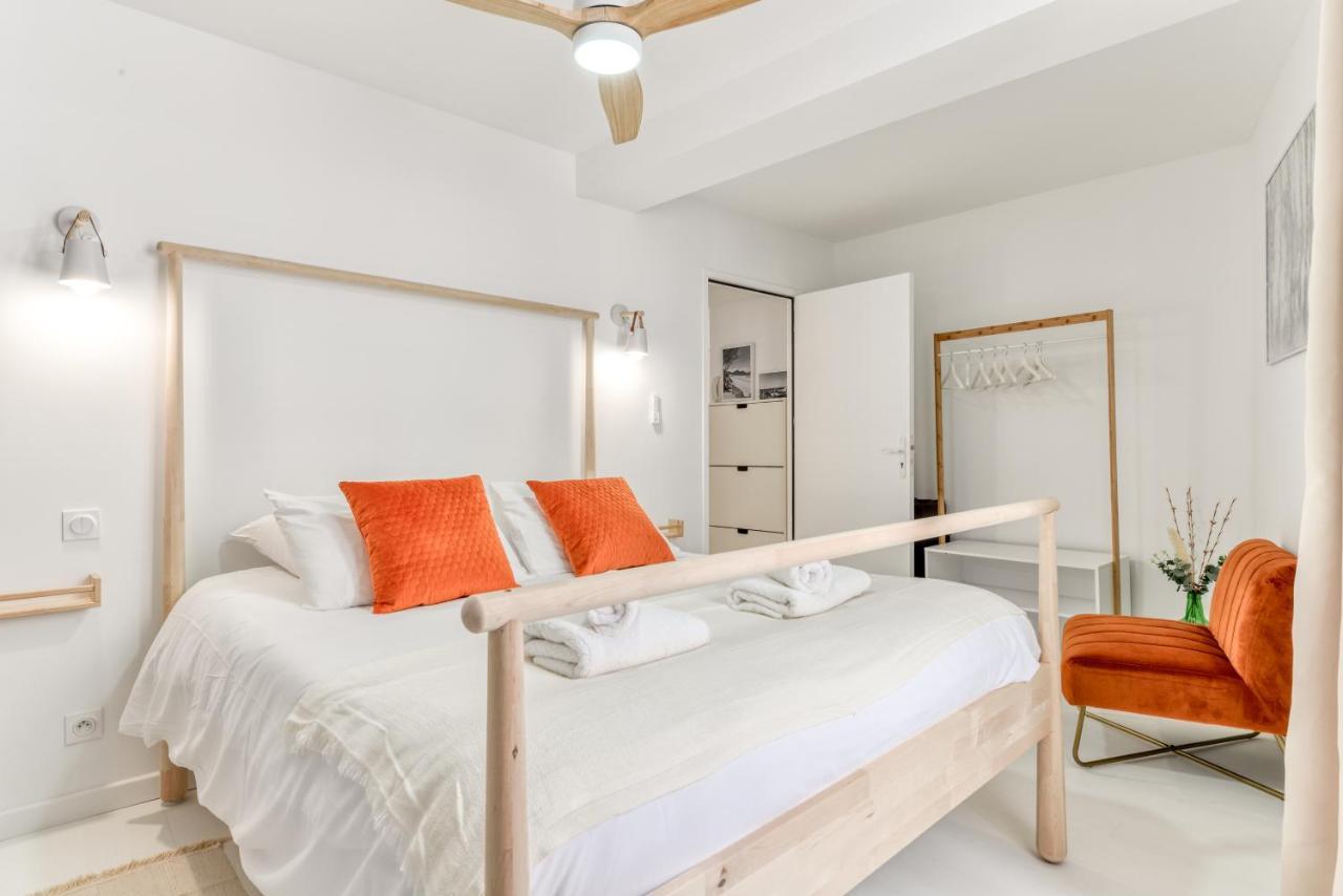 Les Gites De Laure - L'Or Blanc, Appartement Avec Vue Sur Le Chateau, Climatisation, Netflix, A 160 M De La Cite Medievale Carcassonne Exterior photo