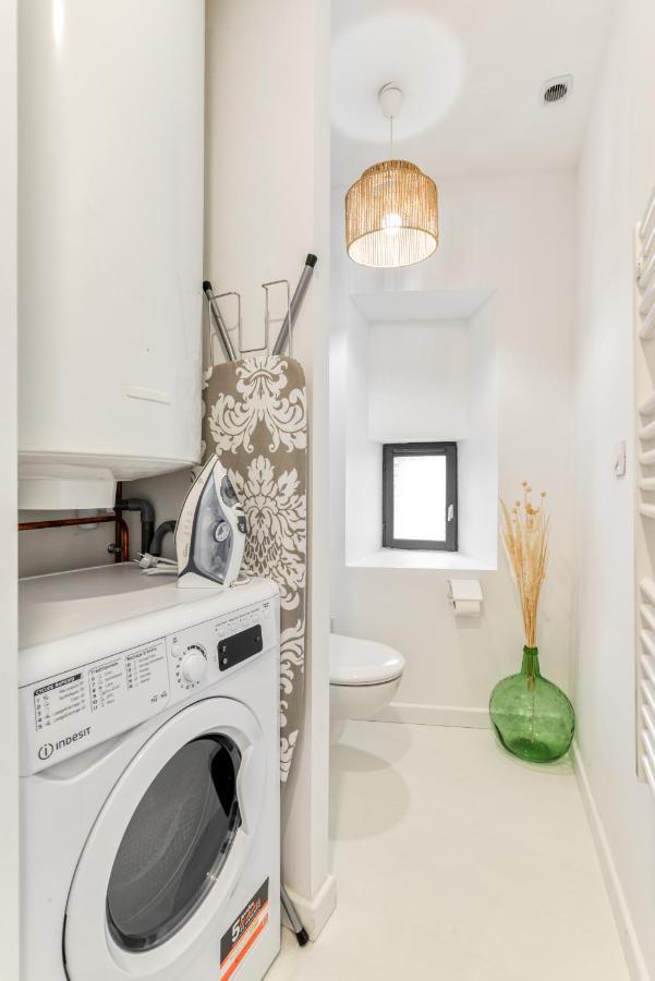 Les Gites De Laure - L'Or Blanc, Appartement Avec Vue Sur Le Chateau, Climatisation, Netflix, A 160 M De La Cite Medievale Carcassonne Exterior photo
