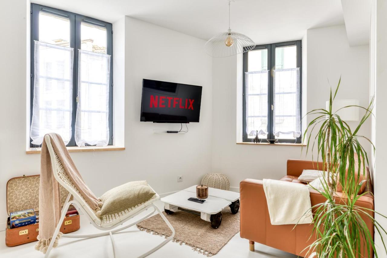 L'Or Blanc, Castel View, Air Conditioner, Netflix, 160M From Medieval Town Apartment Carcassonne Exterior photo